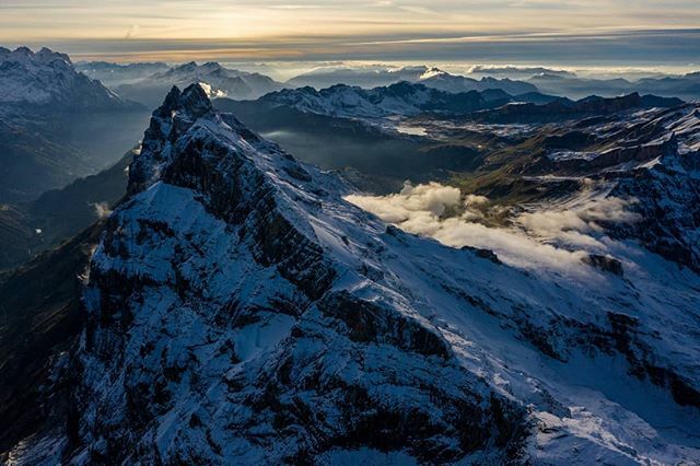 Alpen ·
·
·
·
·
#feelthealps #feelthealpslivigno #switzerland #nature #moodygrams #visitswitzerland #mountains #bealpine #vsco #livigno #hiking #snow #landscape #blickheimat #exploreswitzerland #stayandwander #lifeofadventure #hikinghk #neverstopexplorin… ift.tt/311iUds