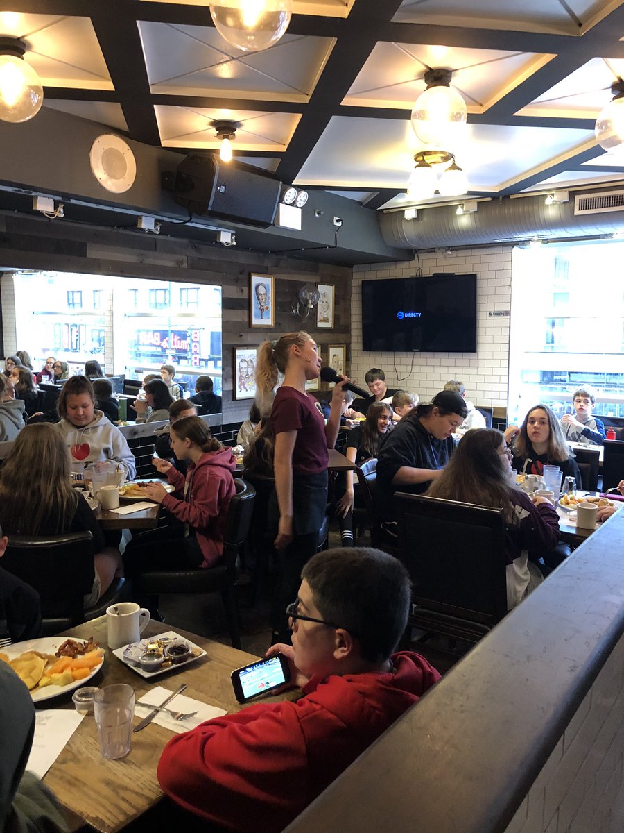 Broadway singers at breakfast!