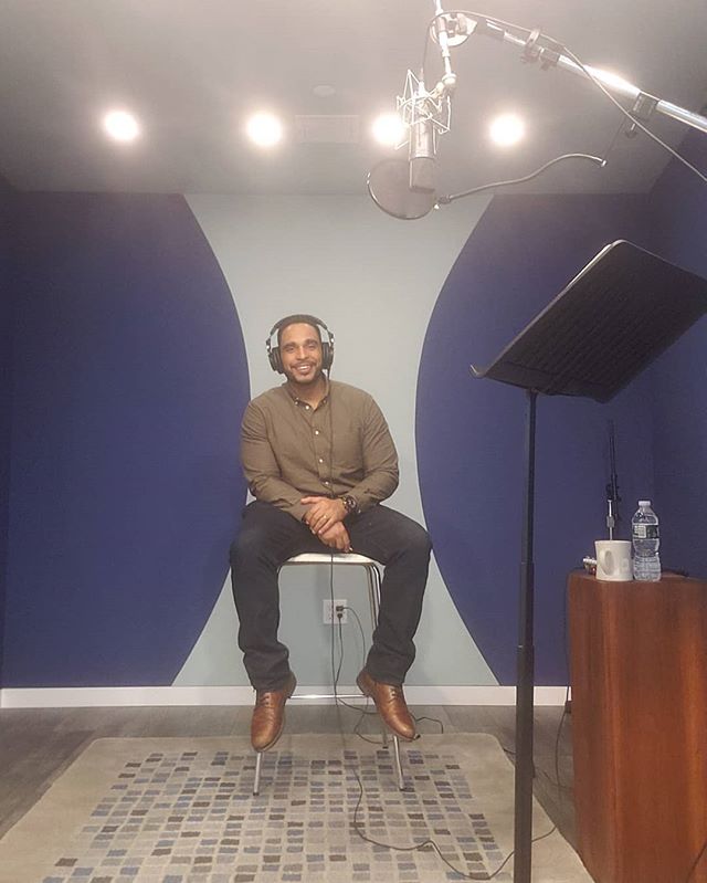 RPrentissIII's tweet image. My mama said I looked nice so I figured I should post it twice!  Love my job!  #voiceovermagic

📸 instagram.com/p/B3Zf3-ip4Bg/ via tweet.photo