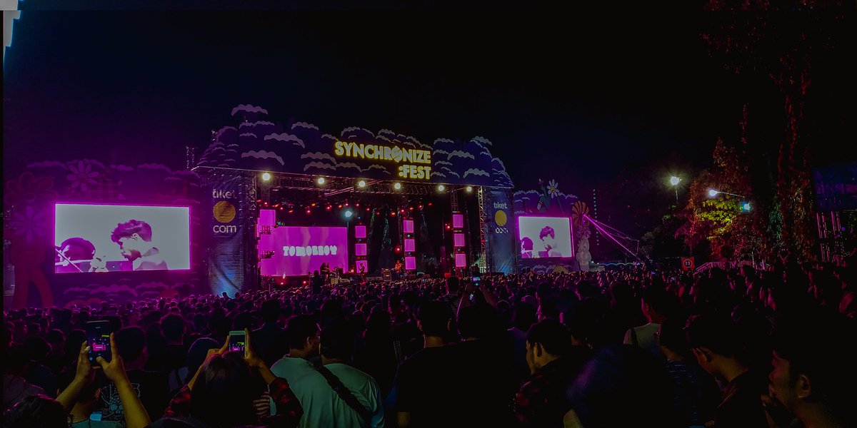 Fandy_BA's tweet photo. Crowd @elephantkind
#synchronizefest2019 https://t.co/GG40mGexrP