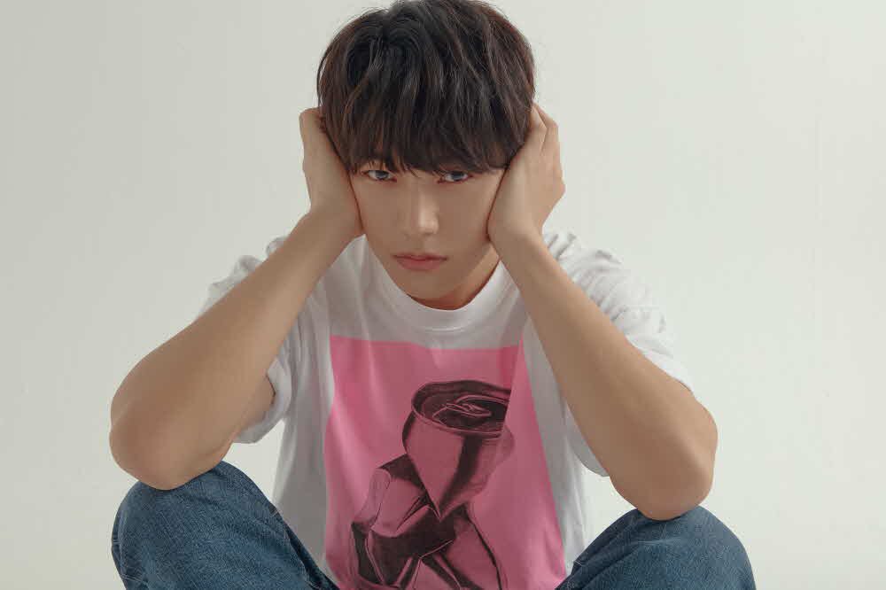 koreabighit's tweet photo. Kim Myung Soo para o site da Management Leesang https://t.co/a5w8BaRmax