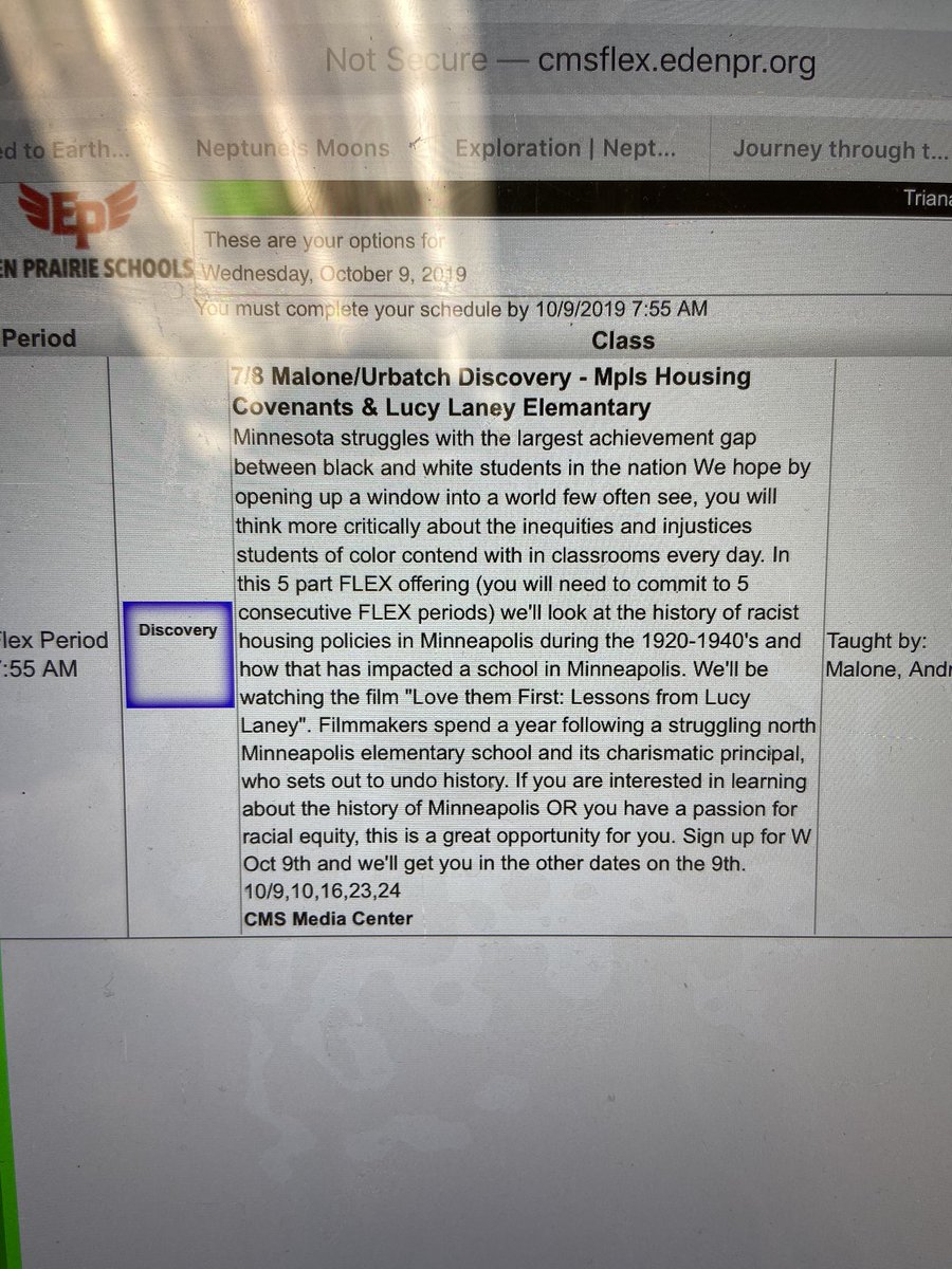 lwelch616's tweet photo. 63 students signed up for this #cmsflex period today! #cmsway awesome offering @urbatch and @MaloneEP https://t.co/iYsd3wRCim