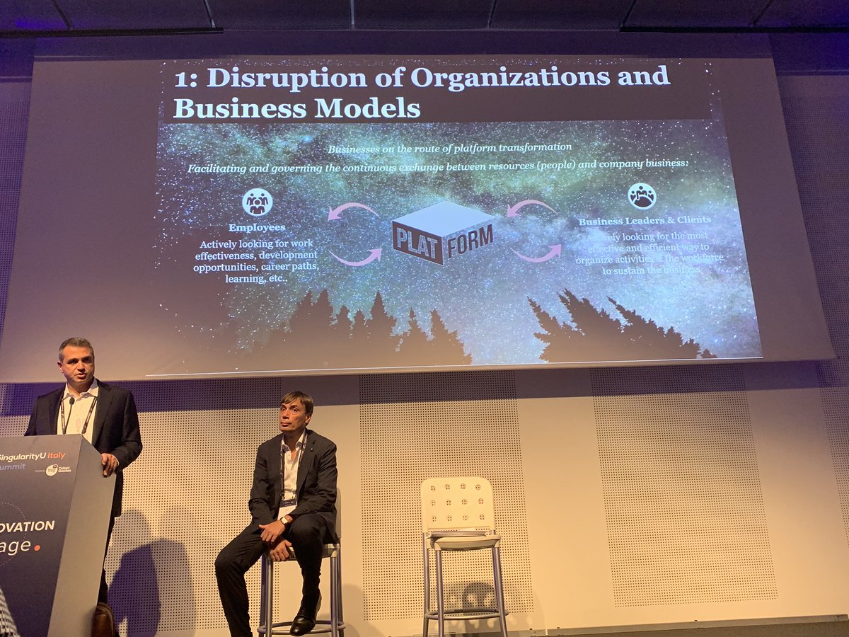 Vincenzo Grassi e Riccardo Donelli di <a href="/PwC_Italia/">PwC Italia</a> presentano lo scenario di trasformazione delle competenze nel mondo del lavoro #upskilling #SUItalySummit