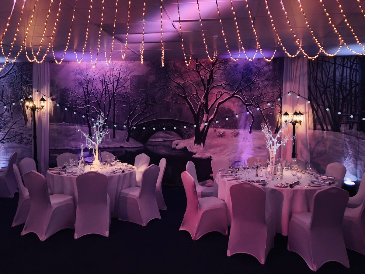 Last tables remaining for our CHRISTMAS PARTY NIGHTS here <a href="/ElstreeStudios/">Elstree Studios</a>! Don't delay, book today! Tel. 020 8324 2377 or Email: EventsElstree@chandcogroup.com #christmas2019 #partyvenues