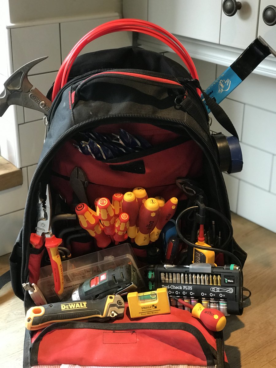 sparksmagazine's tweet photo. My normal heart rate:
⠀   /\⠀ ⠀ ⠀ ⠀  /\    
__ /   \   __/\__ /   \    _
           \/⠀ ⠀ ⠀ ⠀  \/

When I sit back and admire my toolbag:
⠀/\⠀      /\⠀     /\
_/  \  /\_/  \  /\_/  \   /\_
⠀   \/⠀⠀   \/⠀⠀   \/ https://t.co/qn5RpwGQls