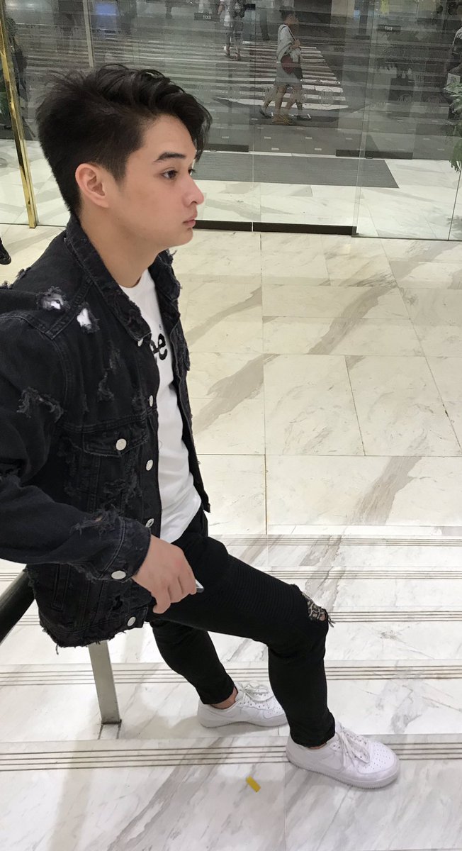 lancejustincar's tweet photo. Waiting game https://t.co/3edjKQJp93