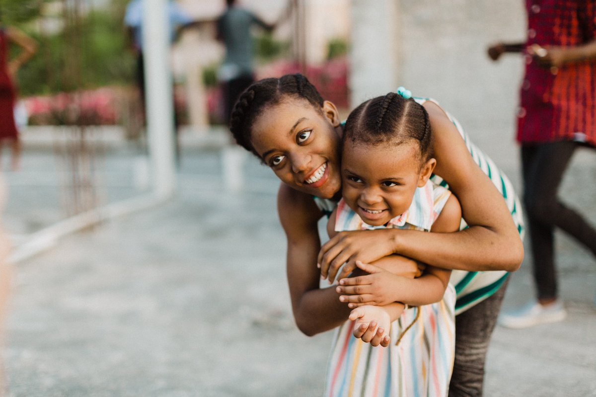 worhaiti's tweet photo. ISLANDE — HAPPY BIRTHDAY!!! 🎉 We simply admire Islande’s giving nature, her love for God + the way that she loves her family fiercely. Join us in wishing Islande a very happy birthday! 🥳🎊🎈🎉 ••• #worhaiti #HappyBirthdayIslande #itsafamilything https://t.co/dKJkMSK8Sx