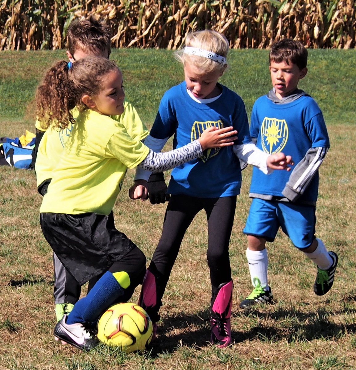 bethlehemSC's tweet photo. action from BSC academy this weekend... https://t.co/6DEnBzjh13