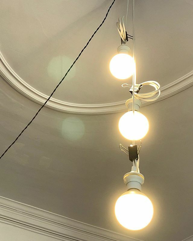 eva_atelier's tweet photo. pequenas novidades | #workday #arquitectura #eva_atelier #floor #earthcolors #arquitectos #green #windows #igersportugal #archidaily #architecturestudio #PortugalComEfeitos #portugaldenorteasul #portugal #studiolife #archilovers #architecture #estuque #v… https://t.co/sHj1OVJJRi https://t.co/QkmVNeRurr