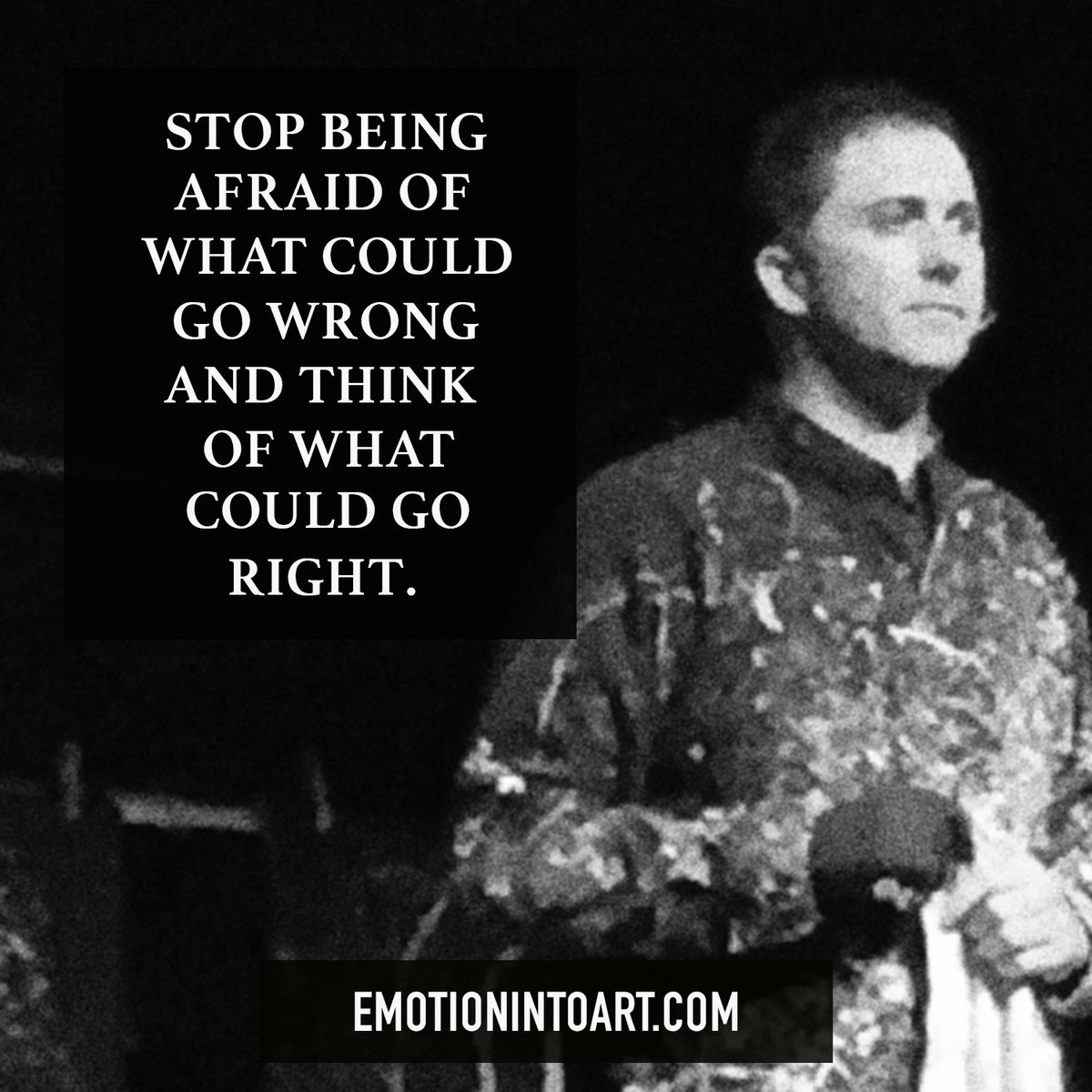 tomvarano's tweet photo. #studiotostage #makeanimpact #livewithpassion #dreambig #followyourdreams #havecourage #firststepisthehardest #emotionintoart #speaker #artist #teachers #artperformers #schoolprincipals #schoolsuperintendents #superintendentofschools #deans 
#eventcoordinators #schoolassemblies https://t.co/EJs7ZCGUvH