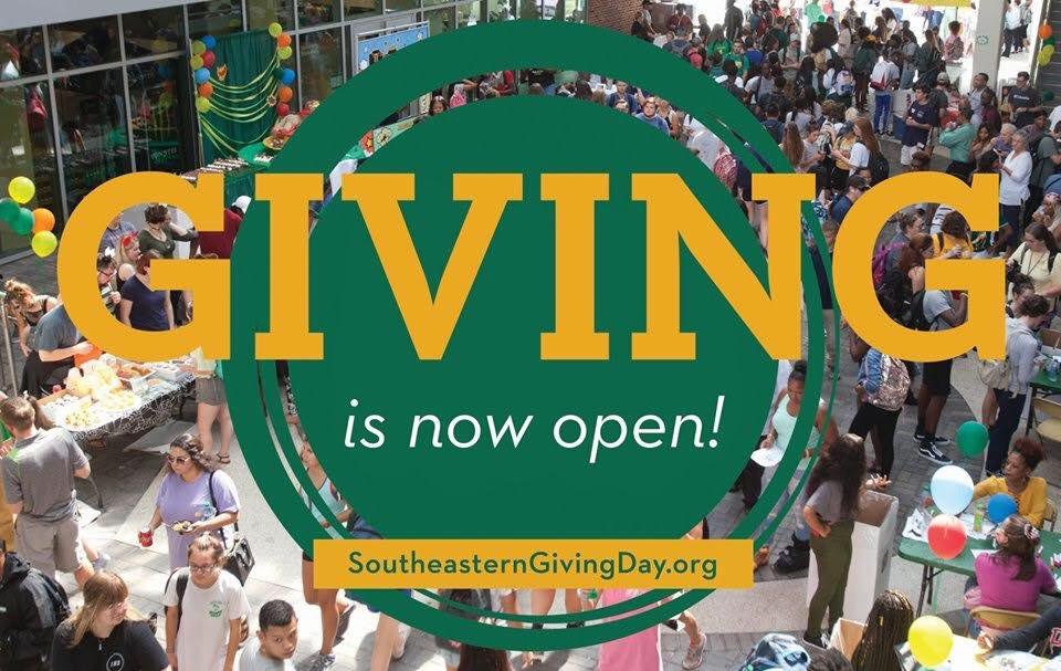 Friends &amp; Family: Please consider making a donation today at the link below! Please help me support Southeastern cheer in getting new uniforms, with YOUR HELP we can get new uniforms!#GiveGreenGoGold
PLEASE CLICK AND DONATE💛💚  

southeasterngivingday.org/p2p/102446/lex…