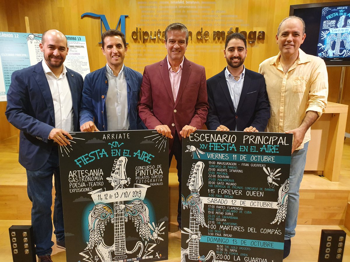 extremerafran's tweet photo. ¡Este sábado os esperamos en #Arriate! Actuamos con nuestro #DjsetLive como #BEAT3 antes y también después de los magistrales #MártiresdelCompás. Como #DjToulalan os prometo ritmo hasta decir basta junto a tres genios de la música como @robertocantero3, #aureliovargas y @RHviolin https://t.co/X8qgFtinWS