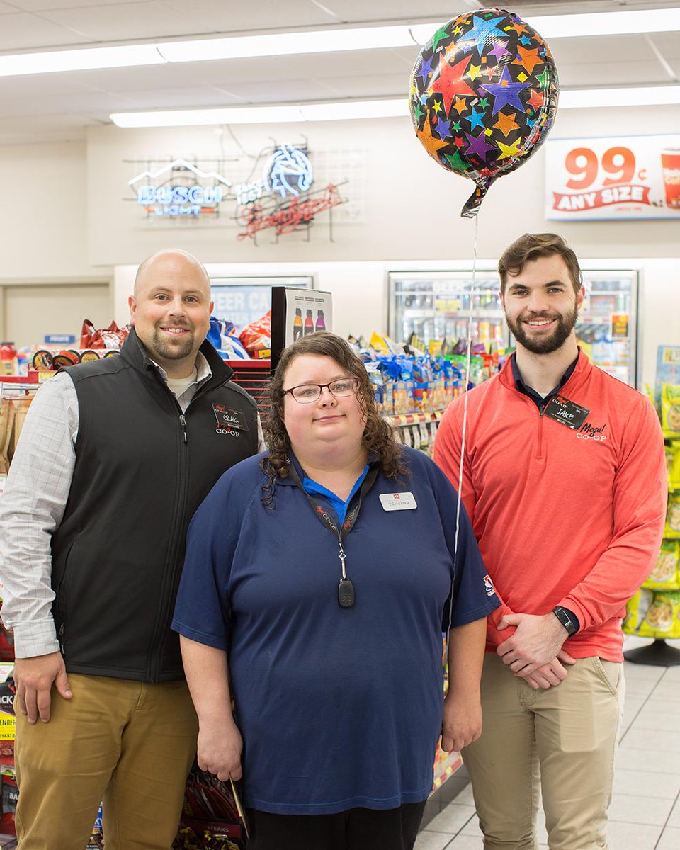 TheMegaCoop's tweet photo. #theMEGAdifference Spotlight: Norma, Convenience Store Clerk - Mega! CO-OP Holiday Birch Street (Eau Claire) // Thank you for being such a positive and hardworking member of our team at Mega! CO-OP Norma! #employeespotlight https://t.co/7esC6d68E2