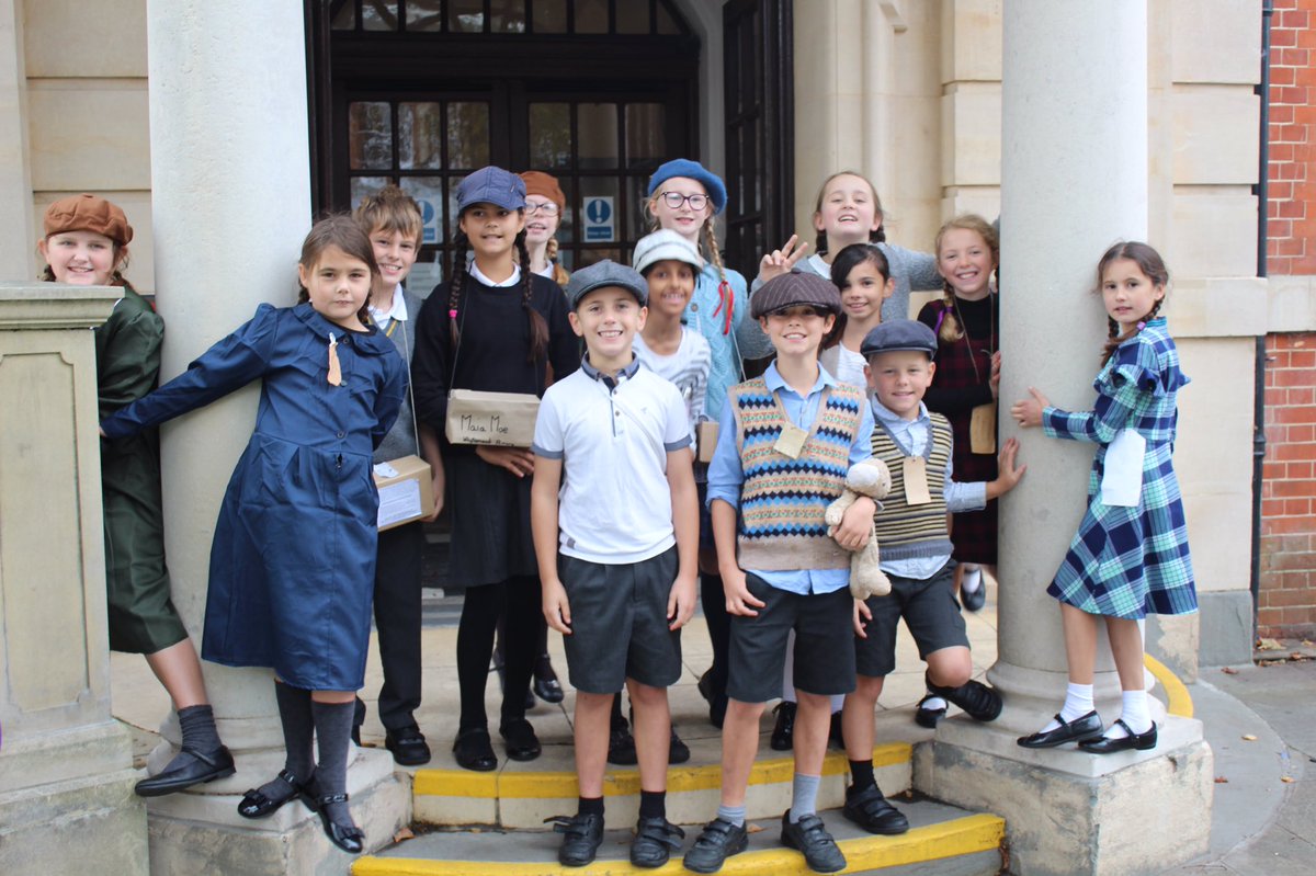 whytemead's tweet photo. Thank you @WorthingMuseum our year 5&amp;6 children had an amazing time learning about local history https://t.co/6S1HER3kiF