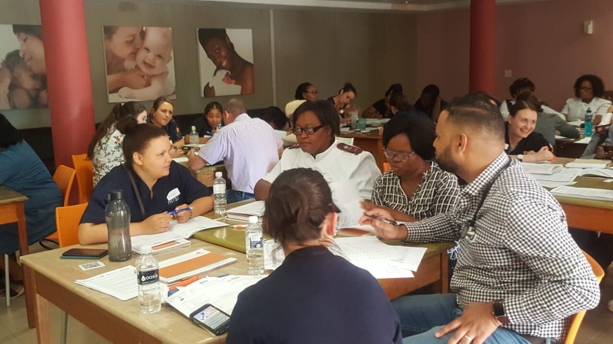 StripeHiv's tweet photo. Stripe training in Uppington! Next gen health professionals equipped to deliver high quality care @AFREHealth @mikereidmd @IGHSatUCSF #IPE #sunstripe @StellenboschUni https://t.co/lq9SOLaBZu