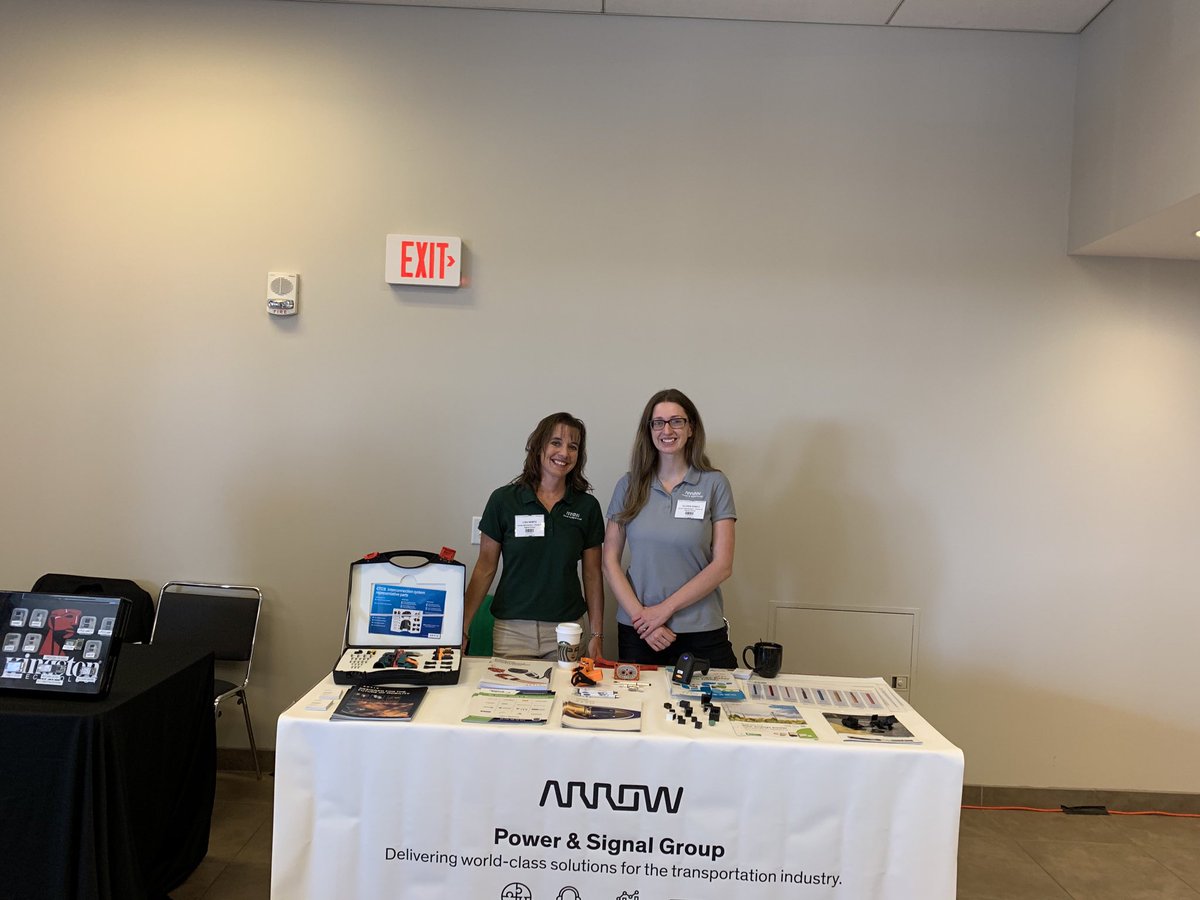 pacificagroup's tweet image. The team from Power &amp;amp; Signal Group at the ⁦@ArrowGlobal⁩ University event in Cleveland. #Automotive #ConnectionSystems