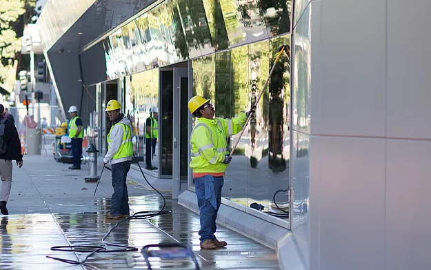 Looking for Professional Cleaners in USA?
Luckily, your search ends here!😍We offer best cleaning services at very affordable prices. Knock us today &amp; discuss your cleaning requirements with our trained staff.We guarantee that we'll take cleaning of your place to the next level.