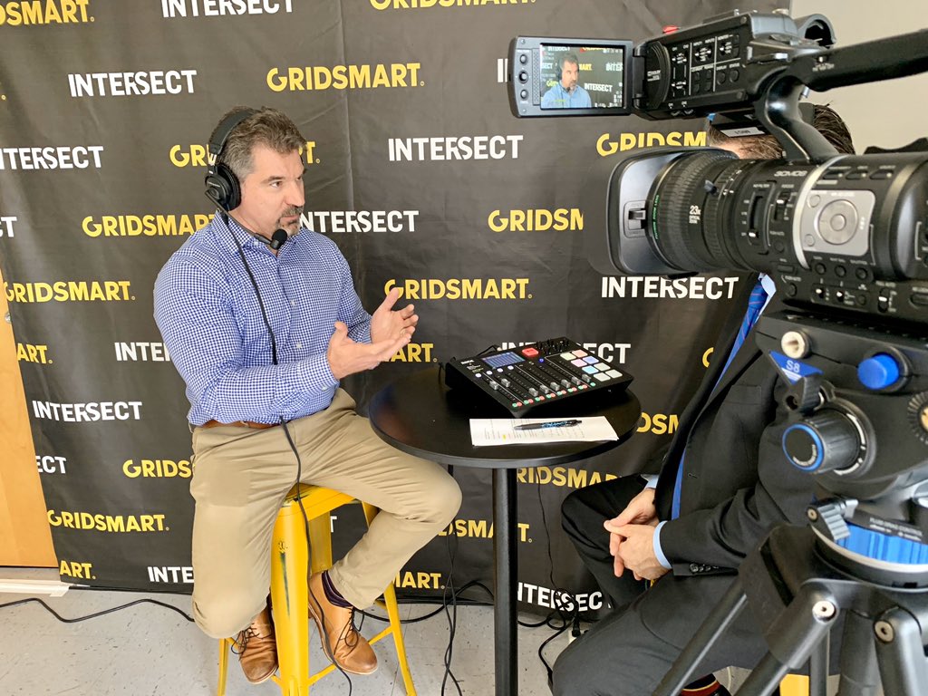 GRIDSMARTTech's tweet photo. Catching up with Jon Newhard, GM of Cubic #ITS, right now! He’s sharing with us how his team is structured and how @CubicCorp and @CubicTS are at the forefront of thinking about #transportation #Infrastructure. #INTERSECT19 #talkITS https://t.co/rUEPqF2QAc