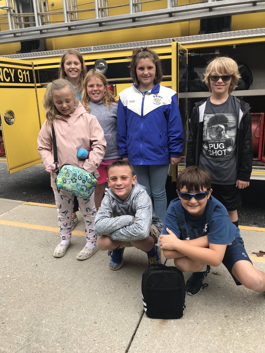 hancockc513's tweet photo. Thank you to the Citizens Volunteer Fire Company for teaching us about fire safety and prevention @FawnArea #NationalFirePreventionWeek https://t.co/PBjoyjiNqA