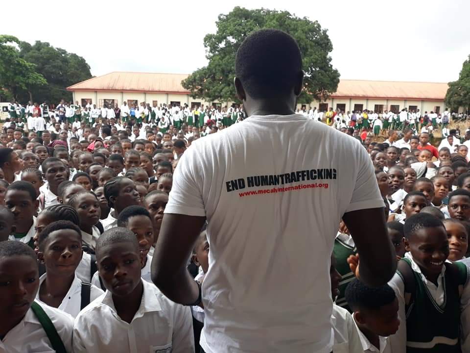 IkapeJay's tweet photo. #MeCAHT
See it, report it.
The fight against Human Trafficking is a collective one.
To report human trafficking cases Call 08002255627847 https://t.co/OlQcWc5FiD