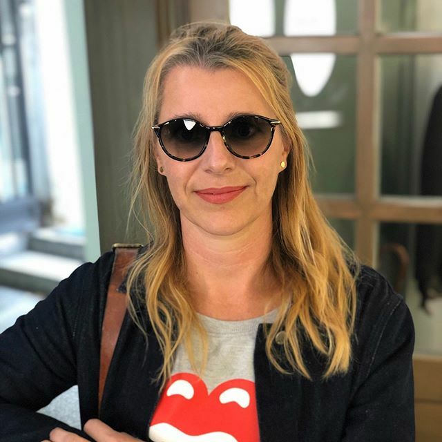 OptikLorek's tweet photo. Heute haben wir ☔️ 🌧 , aber bald scheint wieder die ☀️ - versprochen! #optiklorekgmbh #homeoffinesteyewear #regensburg #brille #glasses #eyewearshop #eyewearestore  #lovemyglasses #lieblingsbrille #eyewearfashion #bavaria #instaglasses #optiker #ican… https://t.co/oEbemszci1 https://t.co/ht6F1TsWOk