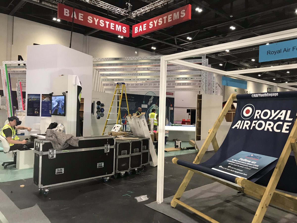 rafyouthengage's tweet photo. We are setting up @newscilive with @BAESystemsAir and we have to commend the @TeamTempestUK and build team for the excellent 80s classics. #LotsToDo #MusicIsMotivation #InspireTheNextGeneration https://t.co/6Qh4lOm8Vf