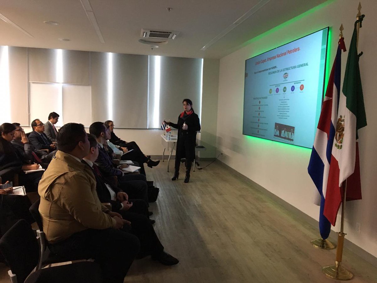 CNH_MX's tweet photo. Iniciamos con la segunda sesión del Taller #MEXCUB #Rondas de Licitaciones de Contratos Petroleros; comenzamos con la presentación de la empresa estatal CUPET. 🇲🇽🇨🇺 https://t.co/NQXEMv2xhY