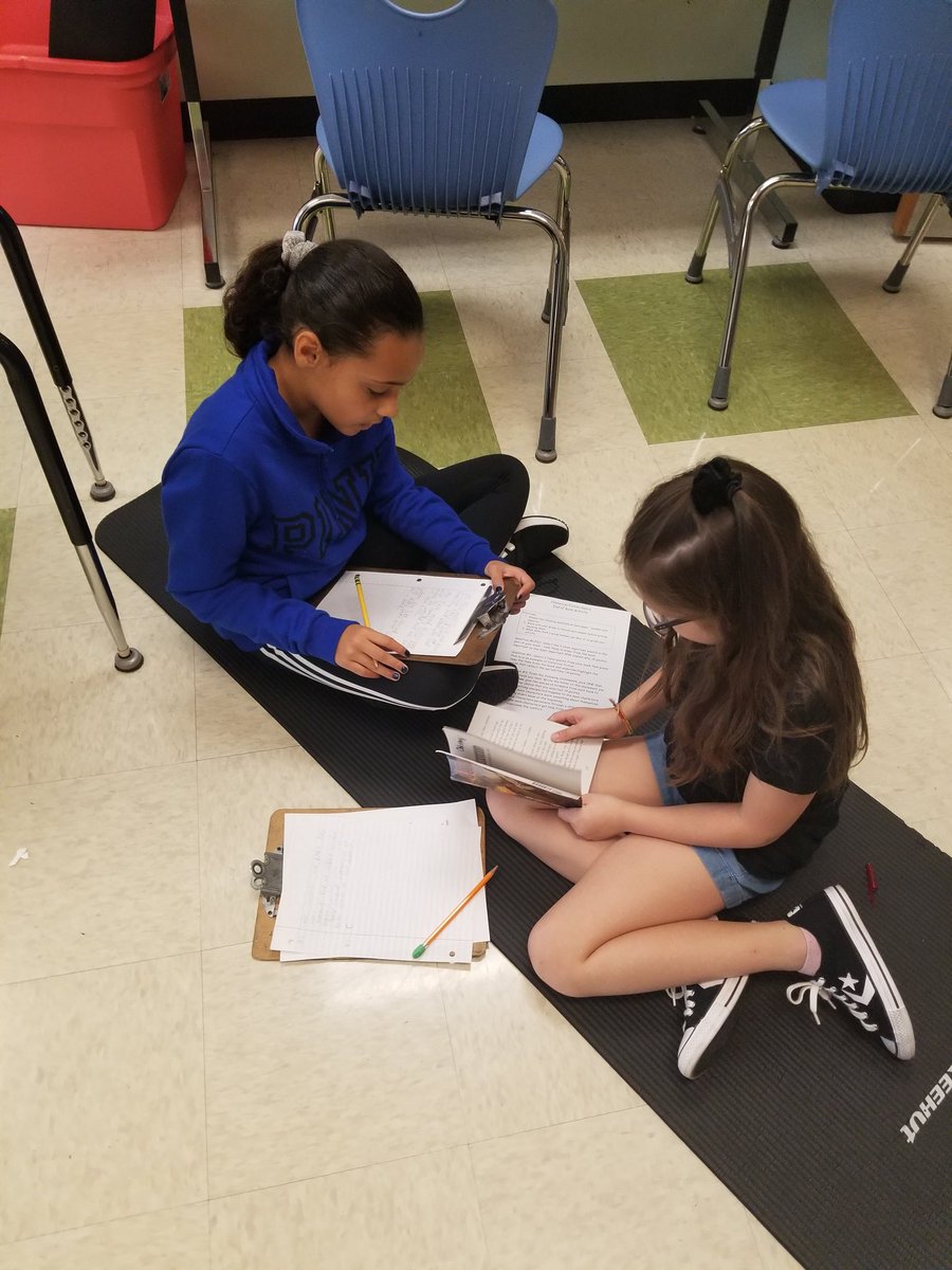 B_Ost1985's tweet photo. Ending our historical fiction unit with a collaborative assessment.
Students are applying quotes on success they selected earlier in the year to their completed books.
Love hearing their thinking! https://t.co/lTvjUAs1ZT
