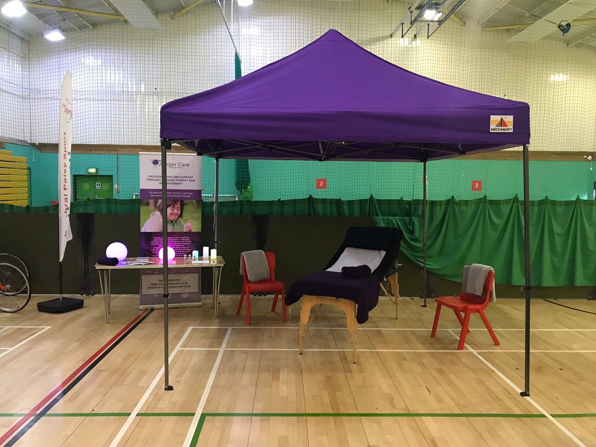 juniper_care's tweet photo. We’ve had such a fantastic day at Solihull Gets Active Games! 🚴🏻‍♂️🏓⚽️ 

It was great to meet so many people and to provide relaxing massage treatments in between all the sports activities! https://t.co/SsxMLZat0O