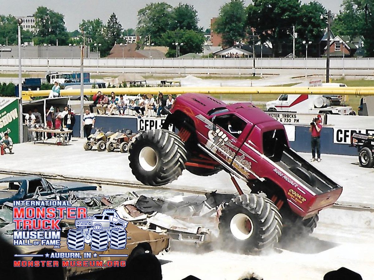 IMTM_HOF's tweet photo. Thunderstruck
#wheeliewednesday #imtmhof2019 #monstertrucks #monstertruckmuseum #oldschoolmonstertrucks #carcrushing #internationalmonstertruckmuseumhalloffame #thunderstruck https://t.co/U65HuZoL1L