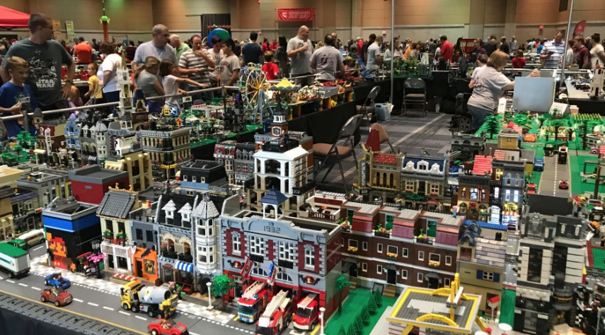 GrandWayneCC's tweet photo. Bring the entire family for a weekend of fun! See 32,000 square feet of spectacular creations all built from LEGO bricks by local LEGO enthusiasts during @brickworld! Info: https://t.co/i8tjc0OdNr https://t.co/VUvw2JDbg0