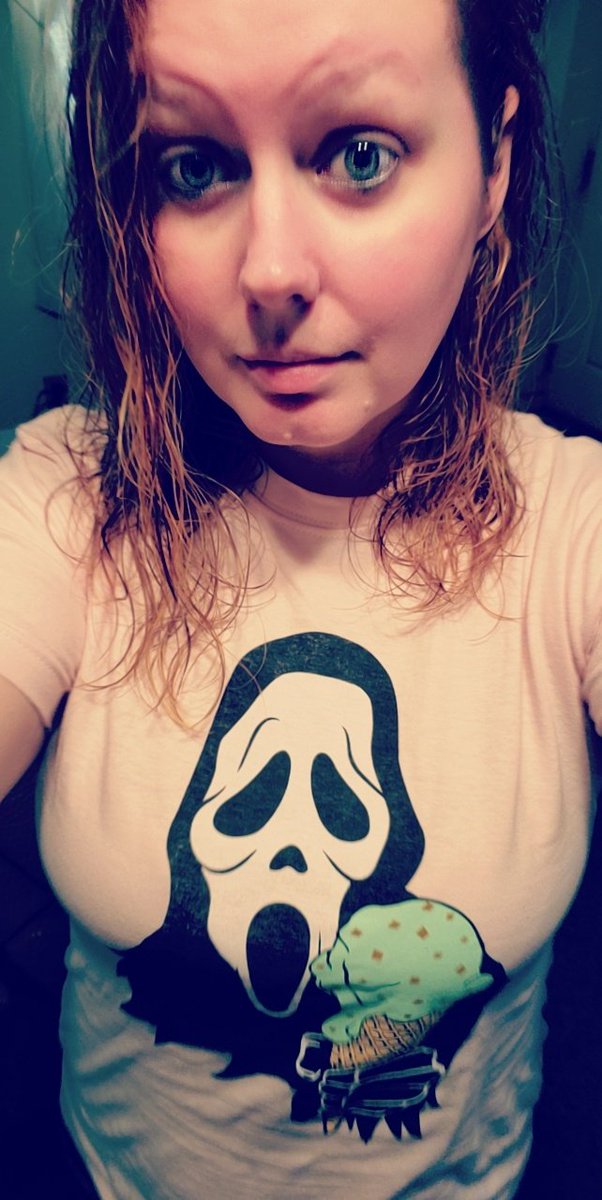 MandiisaurusRex's tweet image. I scream, You scream, We all scream for ice cream