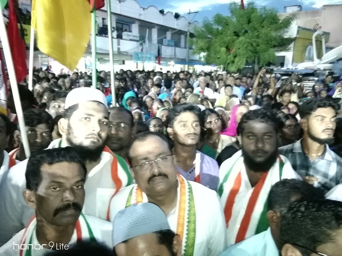 MDAmeerINC's tweet photo. We have to receive our beloved leader and DMK Stalin
@INCT AMILNADU PRESIDENT
@KS_Alagiri said along with
@TNCCMinoritychairman
@JAslamBasha and
@fareedahmedinc state Co ordinator
@ruby-manogaran
@r-manoharan
@RahulGandhi 
#nanguneri
#byelection
@vidyarthee https://t.co/RdjhfbC6Qg