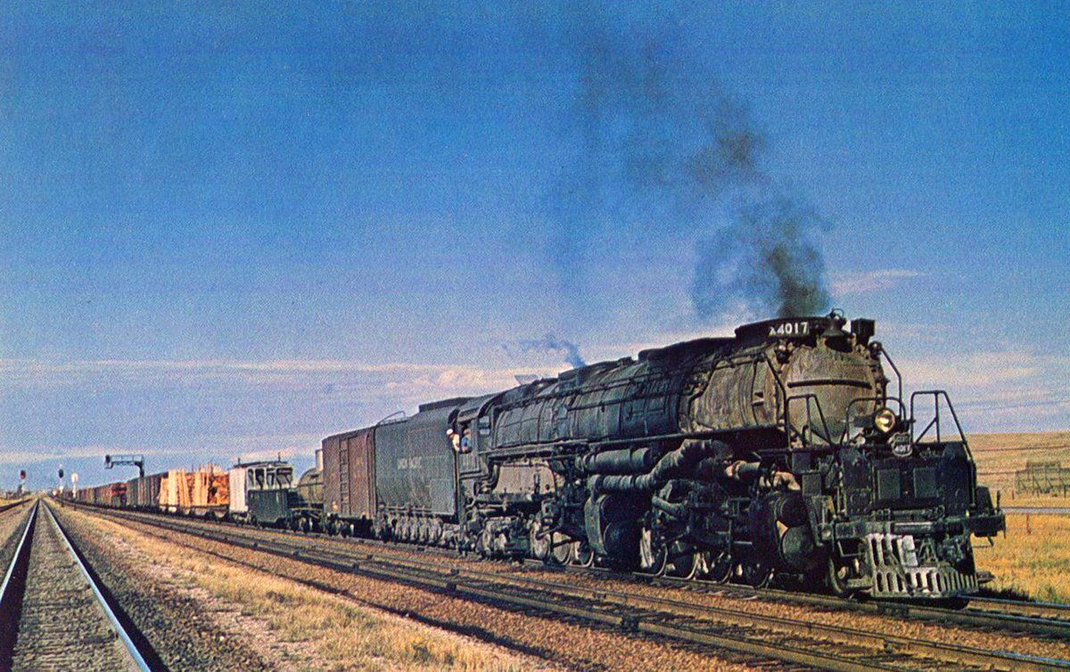 americanrails's tweet photo. Union Pacific 4-8-8-4 "Big Boy" #4017 is west of Cheyenne, Wyoming with a long manifest freight train on September 8, 1958. Richard Wallin photo. https://t.co/YcEDI4JCaY