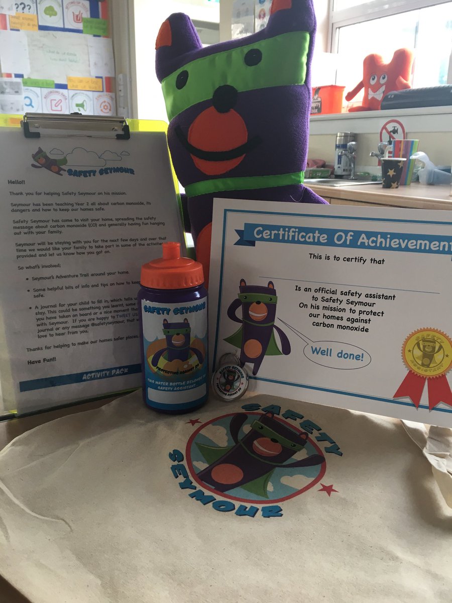 meridenprimary's tweet photo. #meridenyear2 had a great morning learning all about the dangers of carbon monoxide with ⁦@safetyseymour⁩ . Parents- look out for Safety Seymour coming home to you soon! Who will win the top prize for the best journal? https://t.co/BGzdCPs1fg