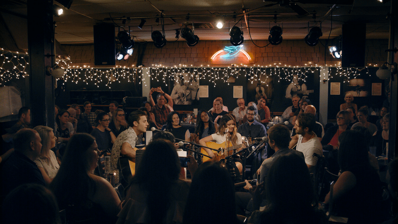 HollywoodGlee's tweet photo. A Masterpiece! @BrianLosch BLUEBIRD Receives Standing Ovation at 50th Anniversary of the Nashville Film Festival - "A mesmerizing documentary about the Holy Grail of country music." @BluebirdCafeTN #NashFilm50 https://t.co/a5sN8hrcDJ https://t.co/fUGoygS0rO
