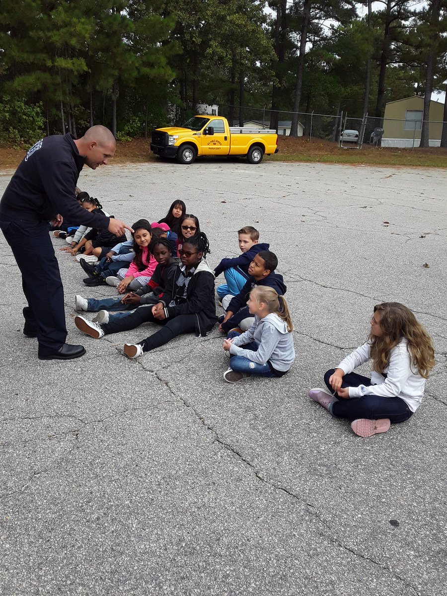 BESRouse's tweet photo. Fire prevention @FCSBES @celene_sym https://t.co/dX7gJ102YT