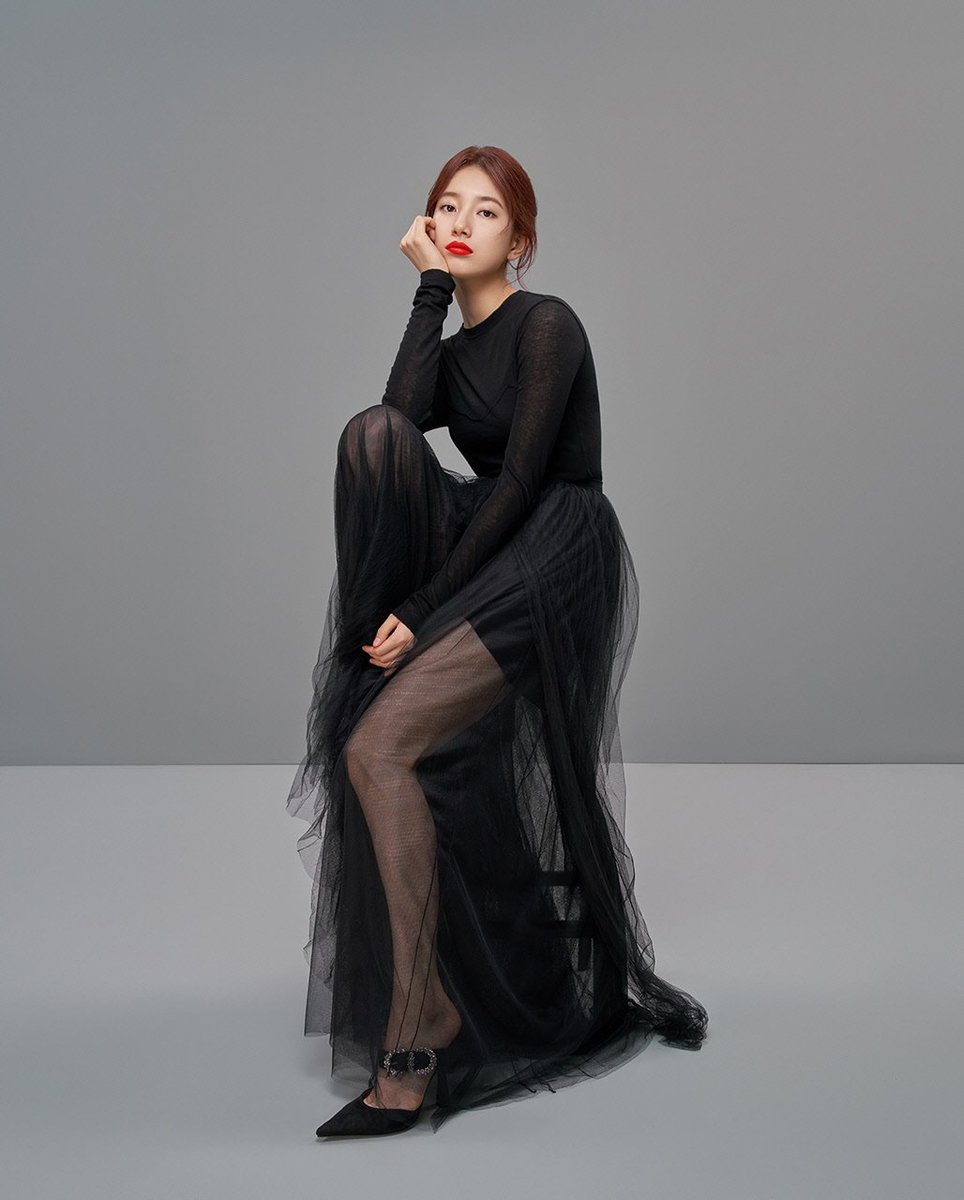 SuzyHome's tweet photo. #HappySuzyDay Suzy X Lancome X Marie Claire Korea By choiyongbin Part.2
#FirstLoveSuzyDay #수지 #Suzy https://t.co/dGOQljXwbq