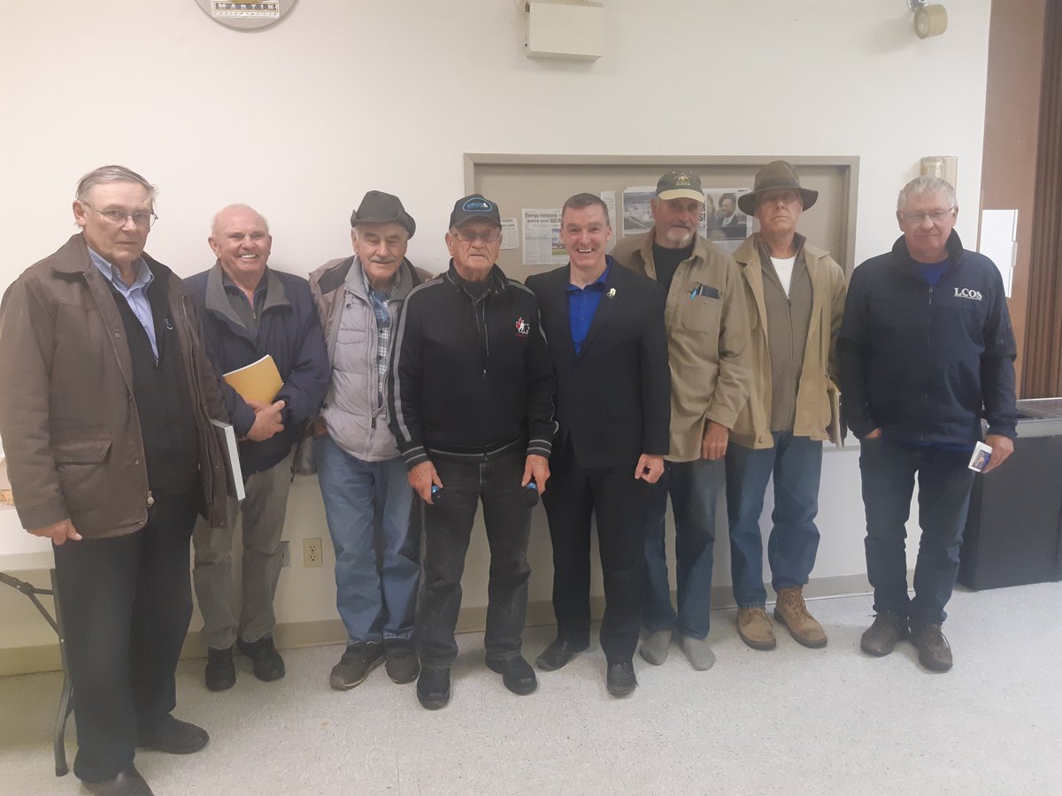 AfcpDavid's tweet image. Warburg Pembina Surface Rights Group invited me to spend a few hours with their members last night. Discussed everything from oil and gas, Provincial finances, taxes, health care, drugs and addictions, mental health and of course rural crime. 1/2 #ABLeg #ABShield #ABENOUGH