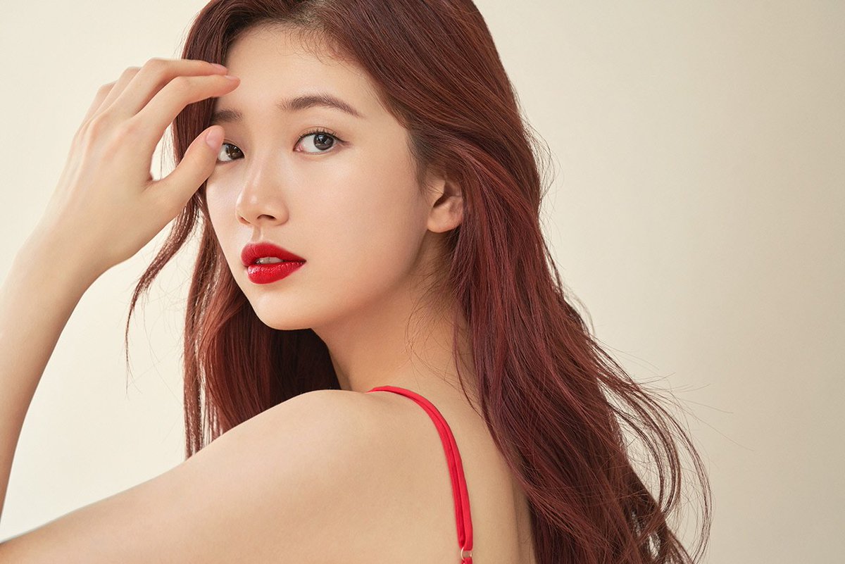 SuzyHome's tweet photo. #HappySuzyDay Suzy X Lancome X Marie Claire Korea By choiyongbin Part.4
#FirstLoveSuzyDay #수지 #Suzy https://t.co/pvb5b7X0yQ