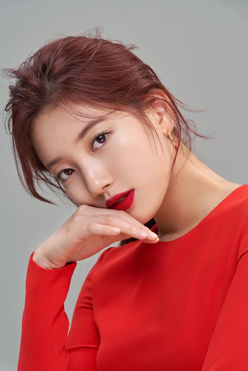 SuzyHome's tweet photo. #HappySuzyDay Suzy X Lancome X Marie Claire Korea By choiyongbin Part.4
#FirstLoveSuzyDay #수지 #Suzy https://t.co/pvb5b7X0yQ