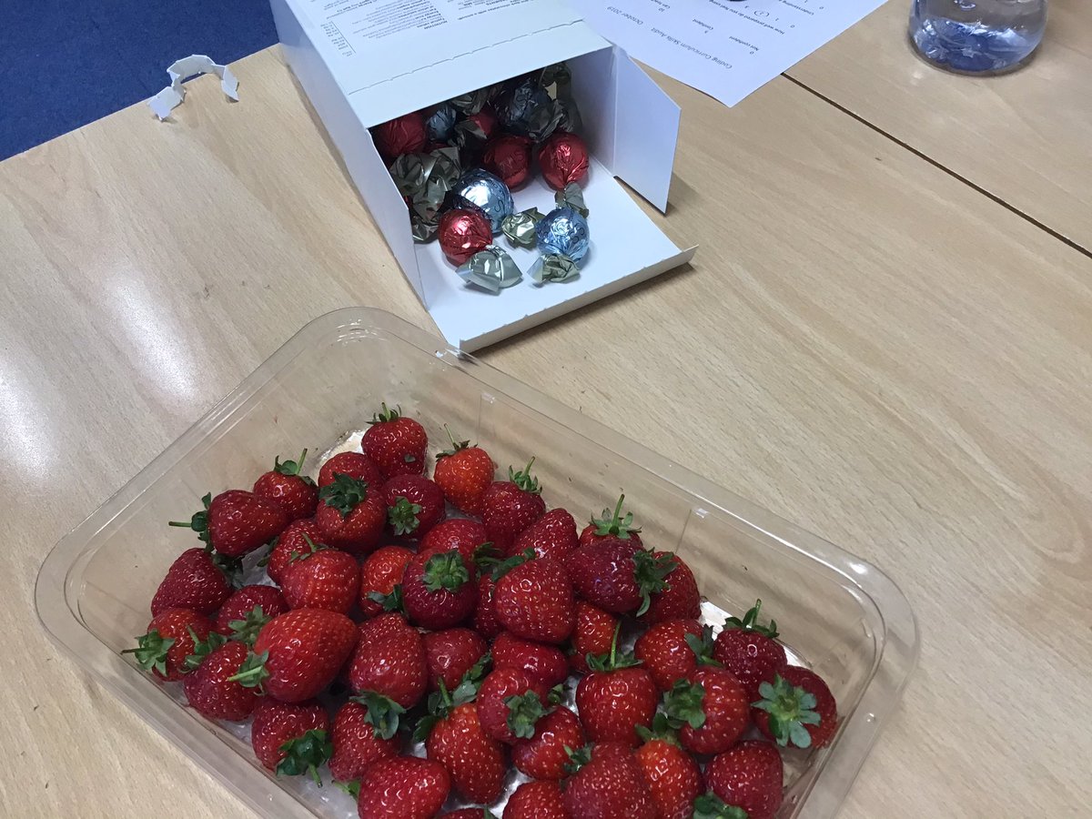 MrCStJames's tweet photo. Great session tonight looking at #Swift coding with @MrsPlummer3 for #CodeWeek #EveryoneCanCode @AppleEDU
@Abdulchohan @DepHead_Jones @EDTECH_Richard @Ian__Wilson
We even got edible 'gems' when Byte was successful! #GreatIncentive https://t.co/lJbJAqYvax