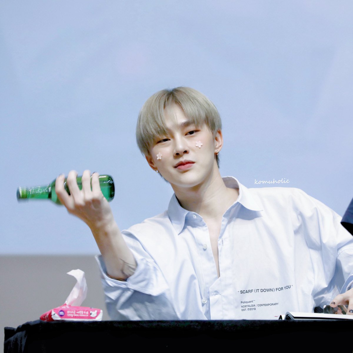KOMUHOLIC🐰 tweet media