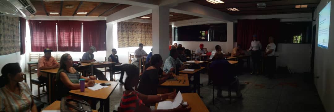 FundaciteGuaric's tweet photo. #Entérate🗣️ en las instalaciones del decanato de investigación de la Universidad "Rómulo Gallegos"; se realizo la reunión para estructurar el Frente Bolivariano de Innovadores, Investigadores y Trabajadores de la Ciencia (Febrin) del estado Guárico. 
#SomosCienciaYTecnología https://t.co/jZg3LpeUTF