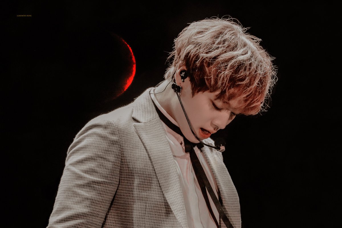 luminous_rose's tweet photo. twilight dream ☾ 
#박지훈 https://t.co/opgQi5lZeJ