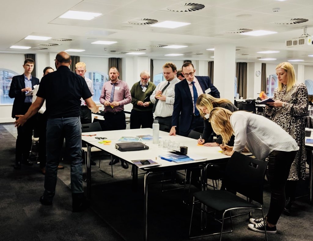 British_Water's tweet photo. Amazing turnout and engagement from all of our delegates during our workshops at our Data: Now & Beyond conference today. And the best part? 1/3 of our attendees are #women 💪🏼Thanks to everyone for your input! #DatainWater #BWNetworking #CPD https://t.co/6PorHIM4Dw