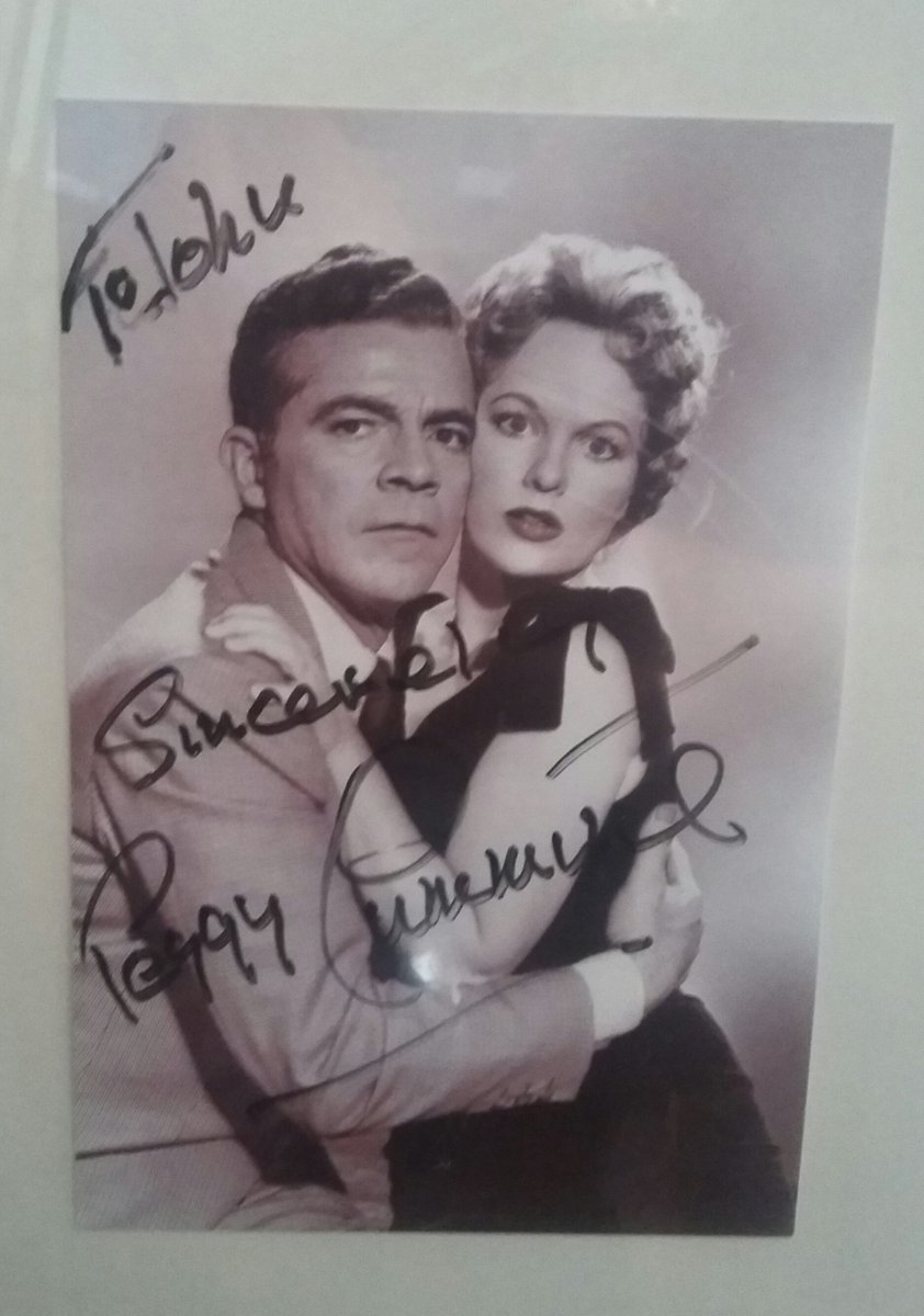 JohnELTenney's tweet photo. 22 days of Horror Autographs for Halloween.
1. Peggy Cummins, Night of the Demon
#Halloween #HorrorAutographs #HorrorMovies https://t.co/IgilB9LcFe