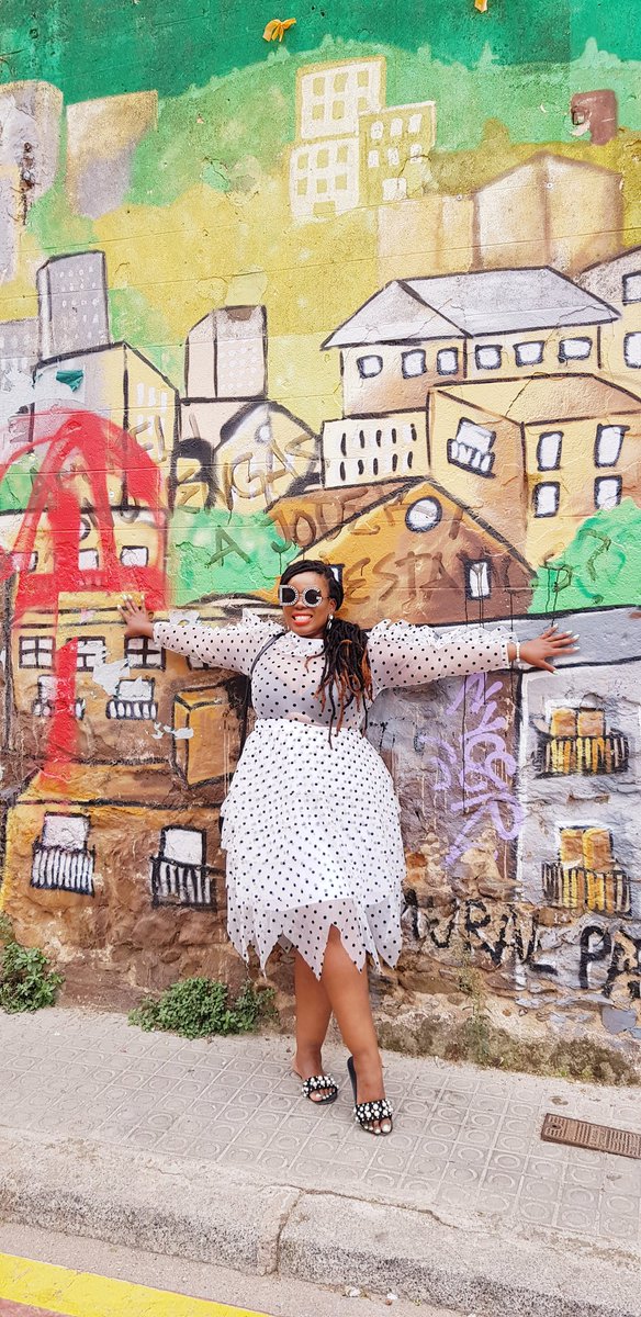 Mihlali_Gqada's tweet photo. Parc Güell, Barcelona #SpainVacation2019
#ThirdStopBarcelona
#BarcelonaHello https://t.co/MR354817SW