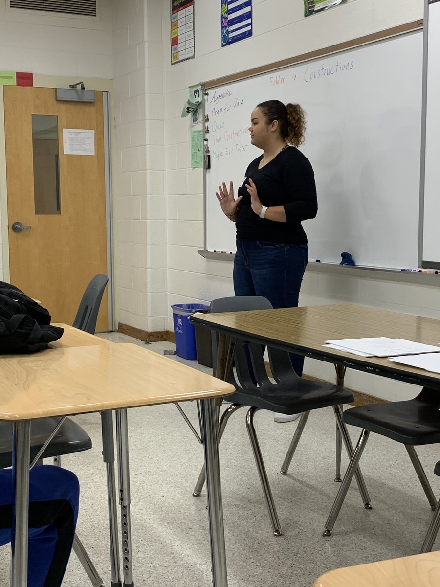 RachelLee0625's tweet photo. Thank you to Jaylin Hawkins for stopping by Green Run this morning to talk to our leadership class! https://t.co/2wfuFXeMhl