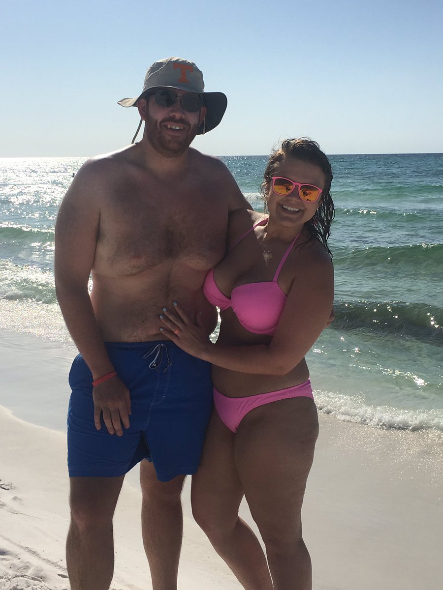 KayceeLaKay4's tweet photo. Wowza. My husband is HAWT π₯π @tcc1986 πππ₯π₯#MightAsWellFaceItImAddictedToCHUCK #HusbandandWife #TheCodys https://t.co/SOfa5FqGLn